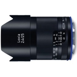 ZEISS LOXIA 25mm F/2.4 - Location - Soscine