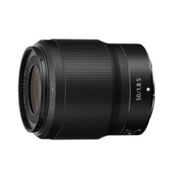 Nikon Nikkor Z 50mm f1.8 S - Location - Soscine