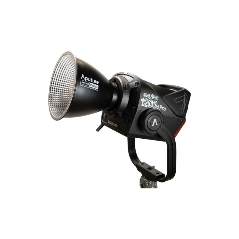 COB Aputure LS 1200D Pro - Location - Soscine