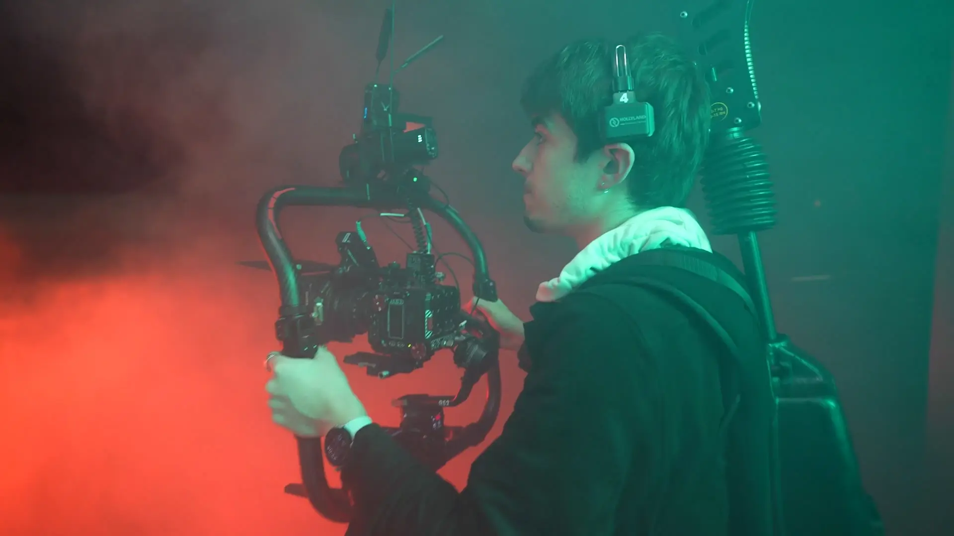 Fiction / Clip / Pub